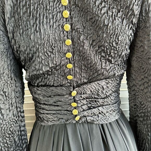 Chanel Vintage Silk Chiffon Camilla Pleated Maxi Evening Gown - Picture 9 of 15